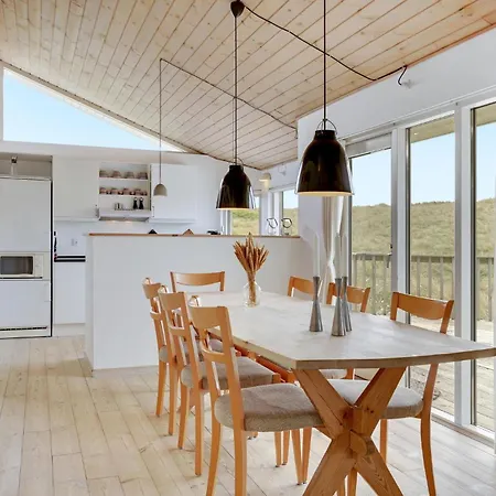 Beautiful Home In Hvide Sande With Sauna 흐비드 산드