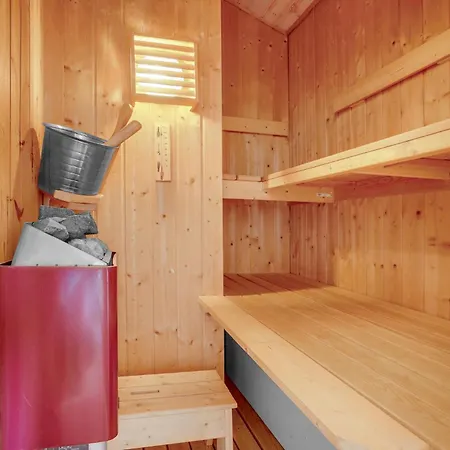 Beautiful Home In Hvide Sande With Sauna 펜션 *